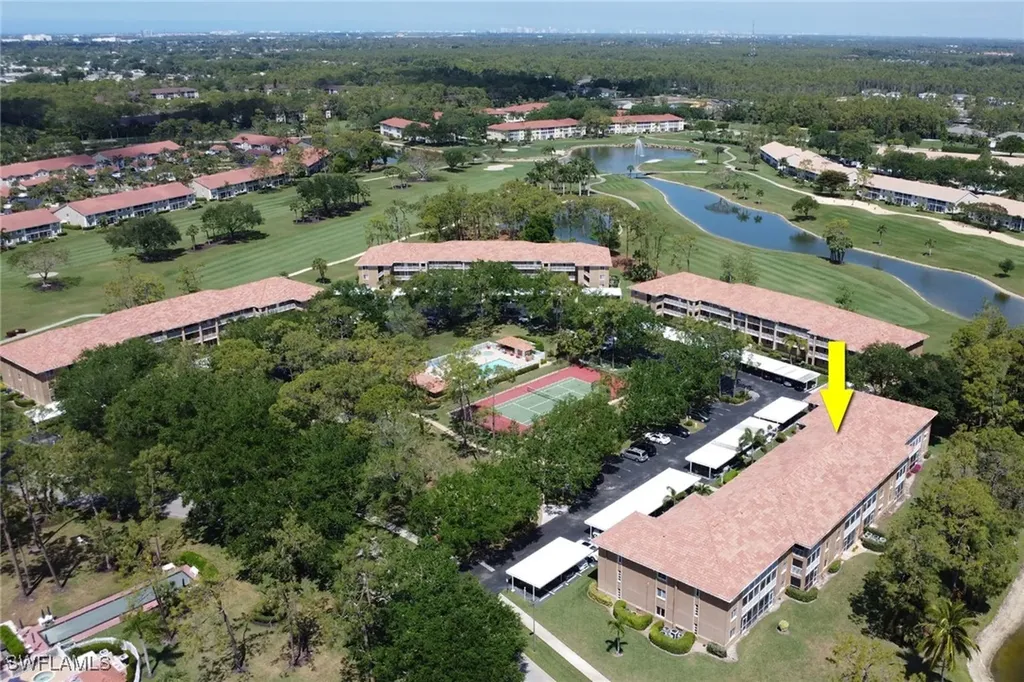 5985 Bloomfield Circle Naples FL 34112