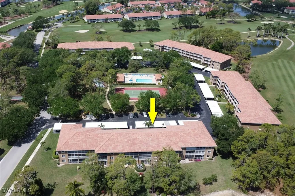 5985 Bloomfield Circle Naples FL 34112