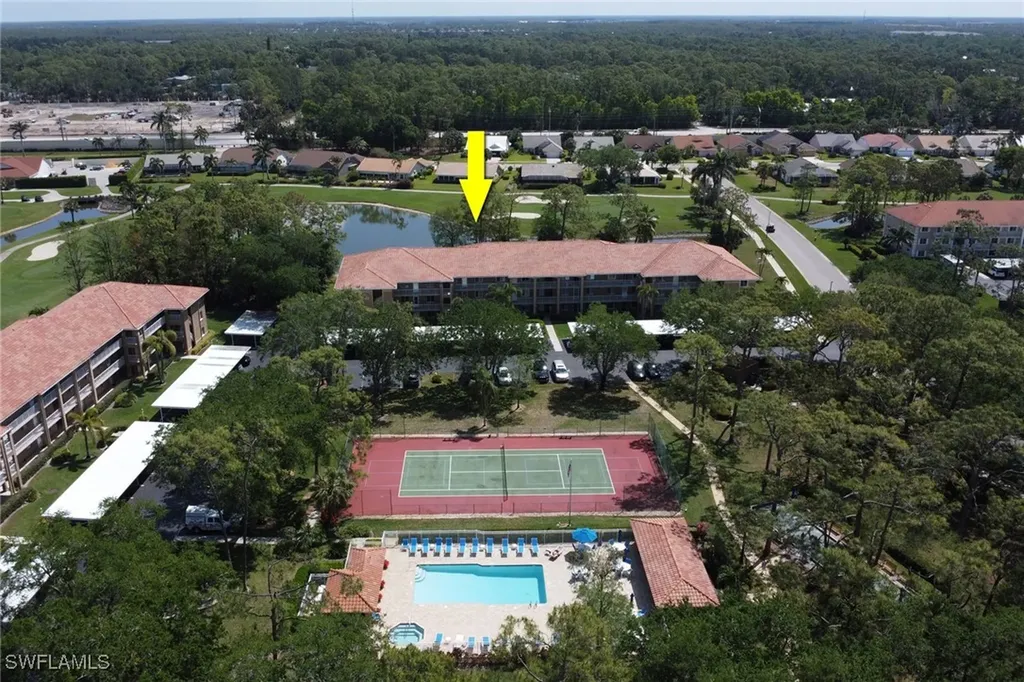 5985 Bloomfield Circle Naples FL 34112
