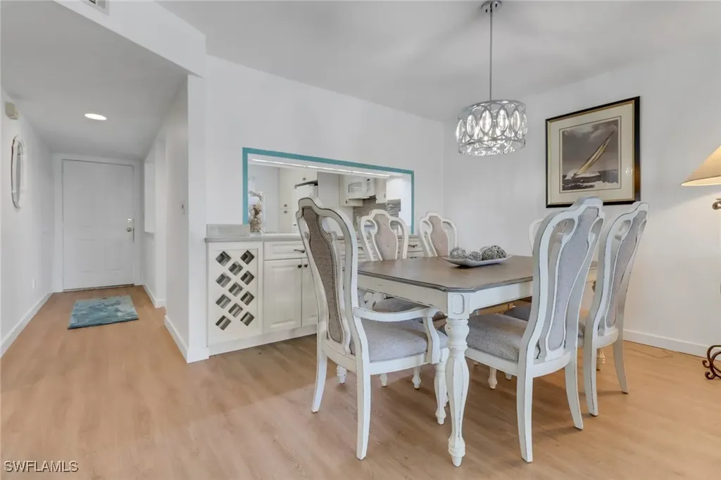 5985 Bloomfield Circle Naples FL 34112