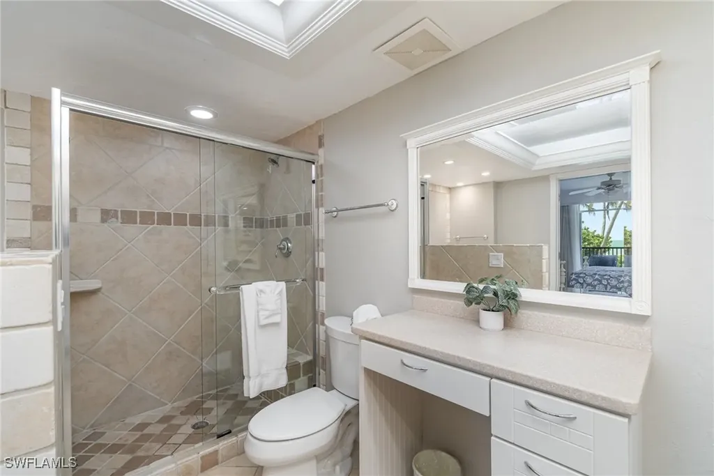 1299 Middle Gulf Drive Sanibel FL 33957