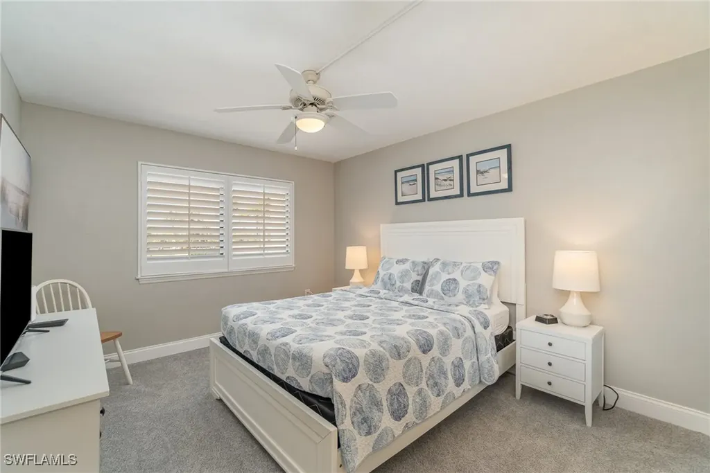 1299 Middle Gulf Drive Sanibel FL 33957