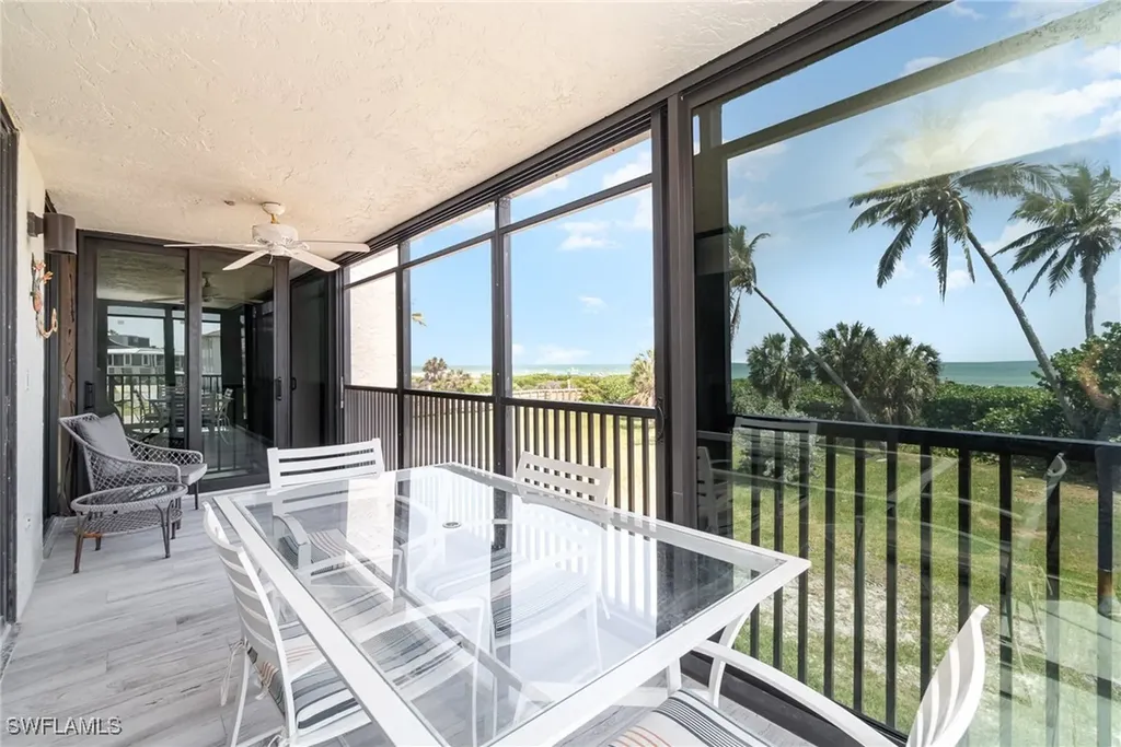 1299 Middle Gulf Drive Sanibel FL 33957