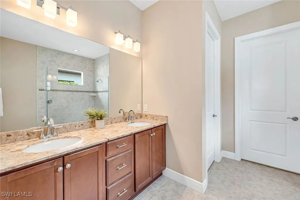 1378 Petone Court Naples FL 34113