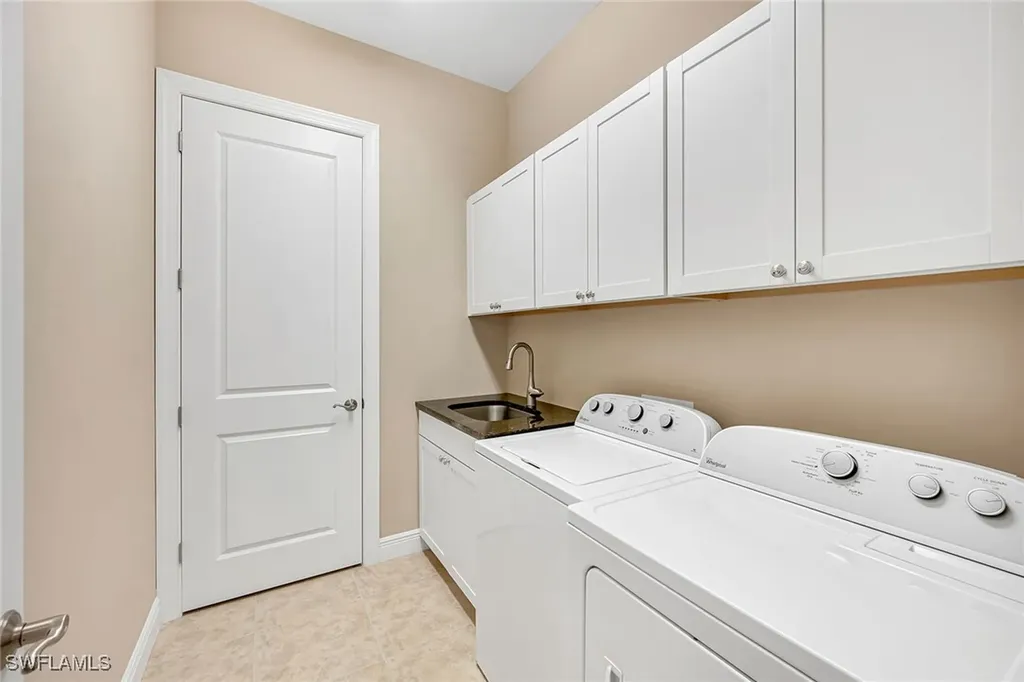 1378 Petone Court Naples FL 34113