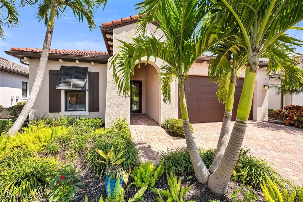 1378 Petone Court Naples FL 34113