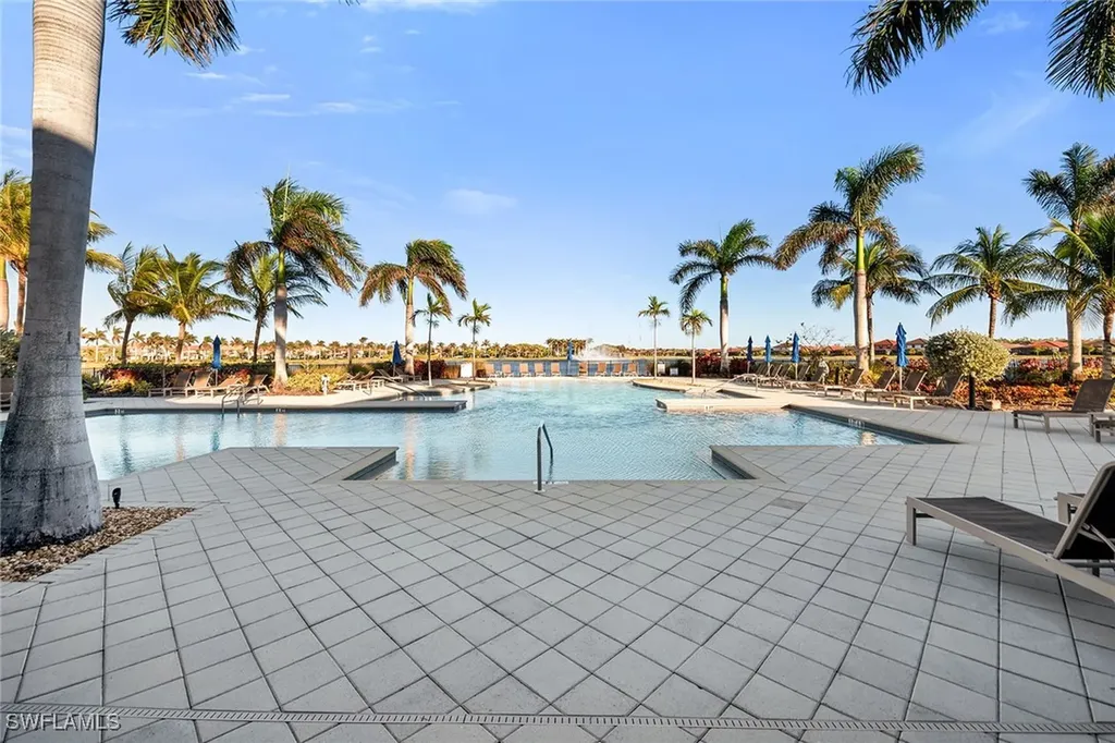 1378 Petone Court Naples FL 34113