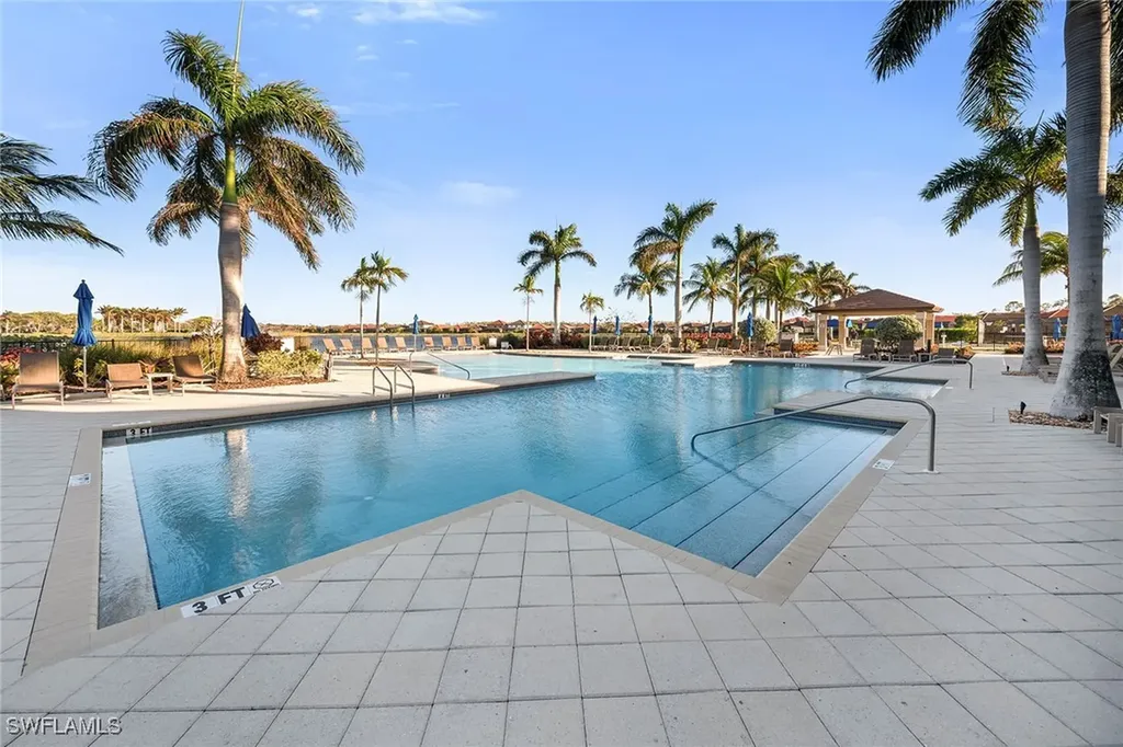 1378 Petone Court Naples FL 34113