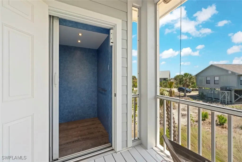 984 Black Skimmer Way Sanibel FL 33957