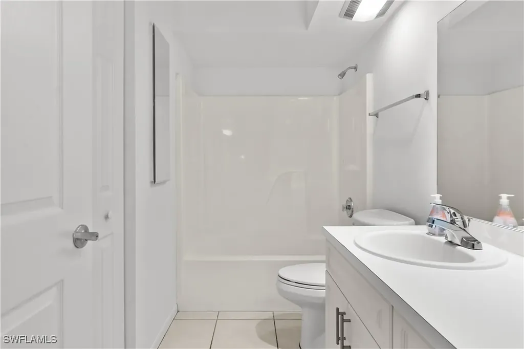 28871 Bermuda Lago Court Bonita Springs FL 34134