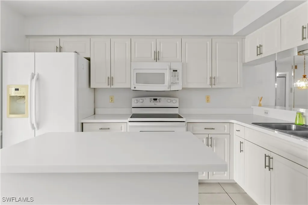 28871 Bermuda Lago Court Bonita Springs FL 34134