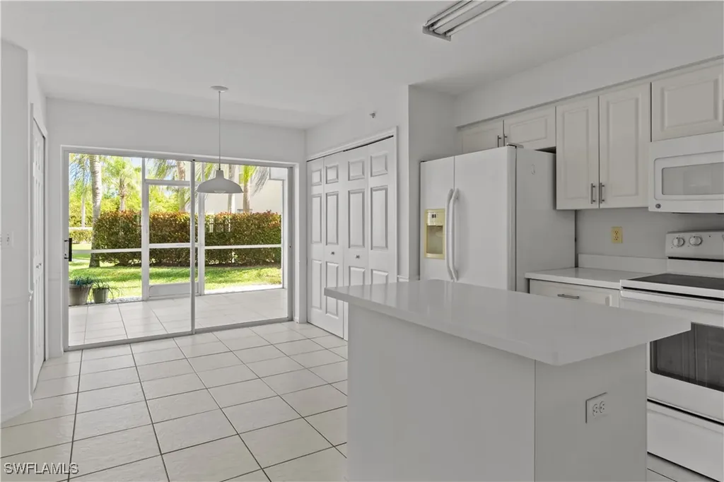 28871 Bermuda Lago Court Bonita Springs FL 34134