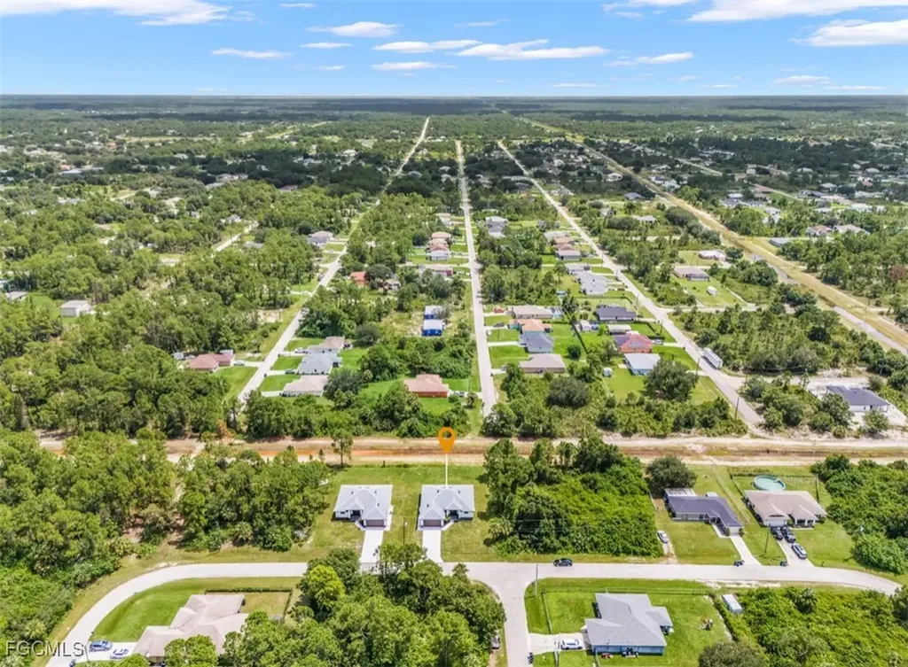 4802 Nora Avenue N Lehigh Acres FL 33971