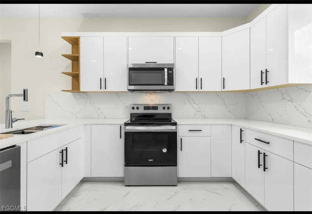 4802 Nora Avenue N Lehigh Acres FL 33971