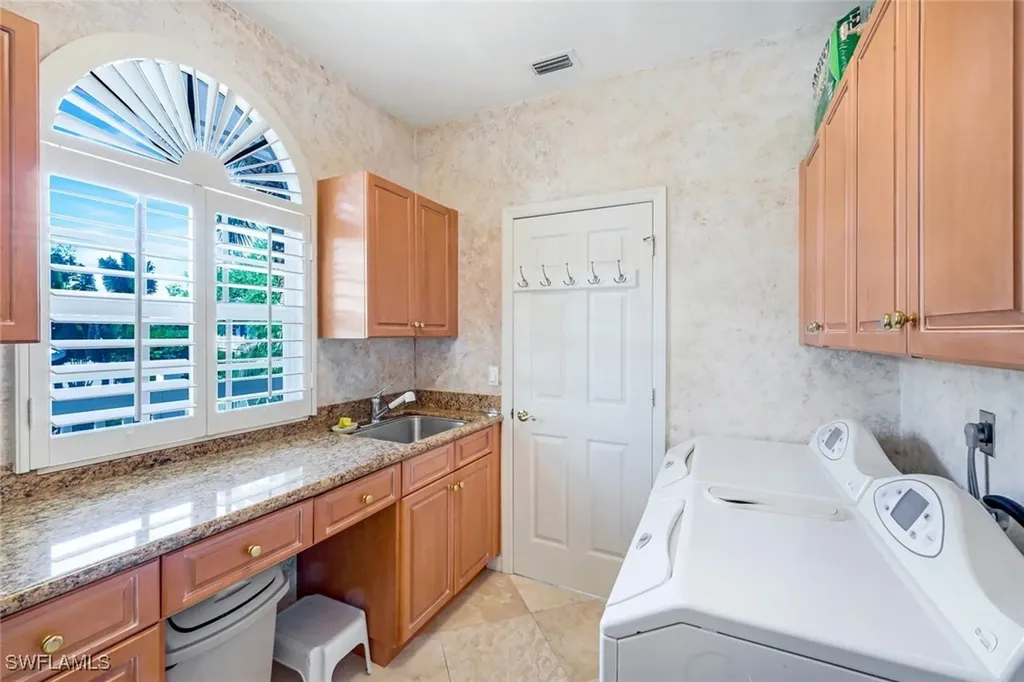 3786 Cracker Way Bonita Springs FL 34134