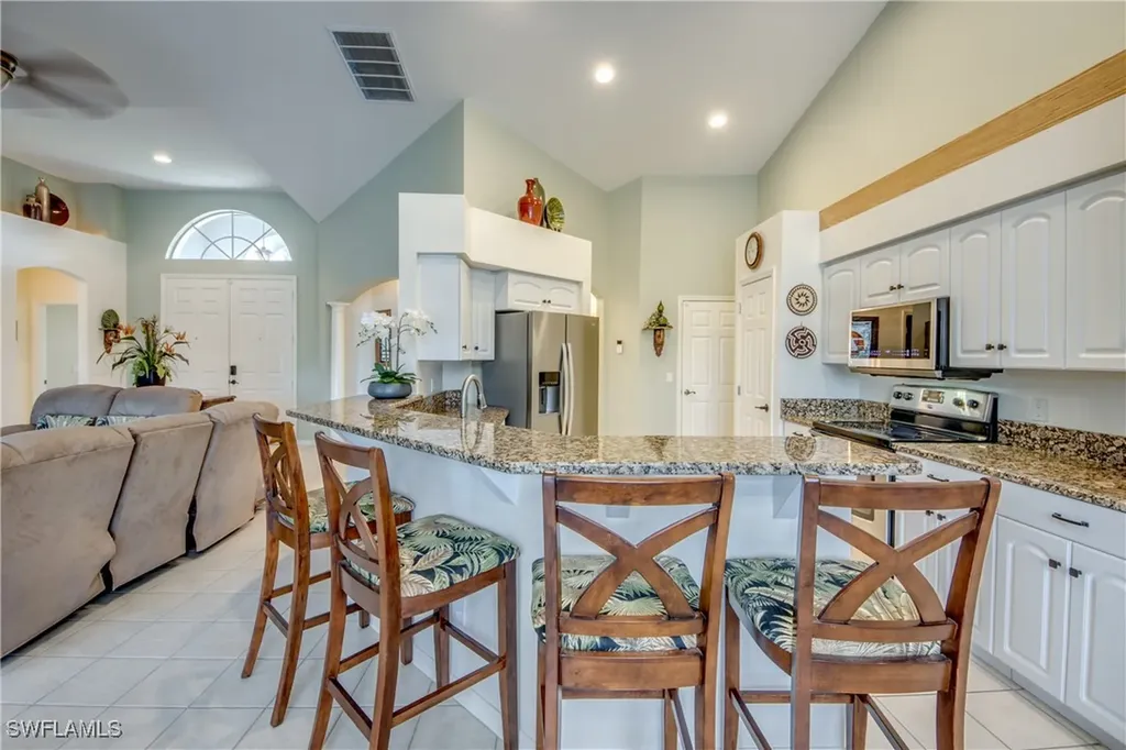 3914 SW 17th Avenue Cape Coral FL 33914
