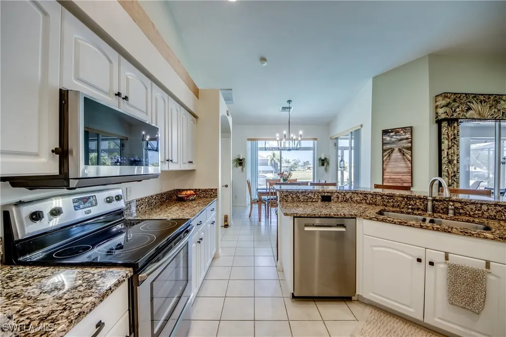 3914 SW 17th Avenue Cape Coral FL 33914