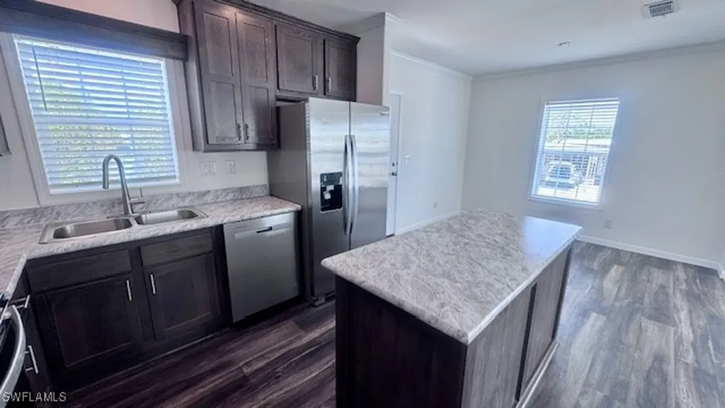 5698 Captain John Smith Loop North Fort Myers FL 33917