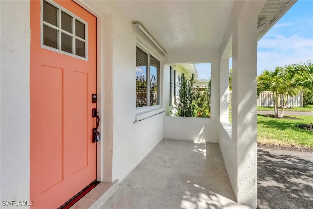 4525 Fluvia Avenue Naples FL 34103