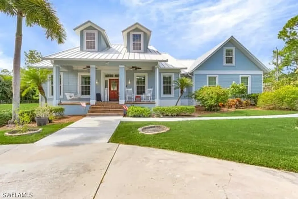 5840 Standing Oaks Lane Naples FL 34119