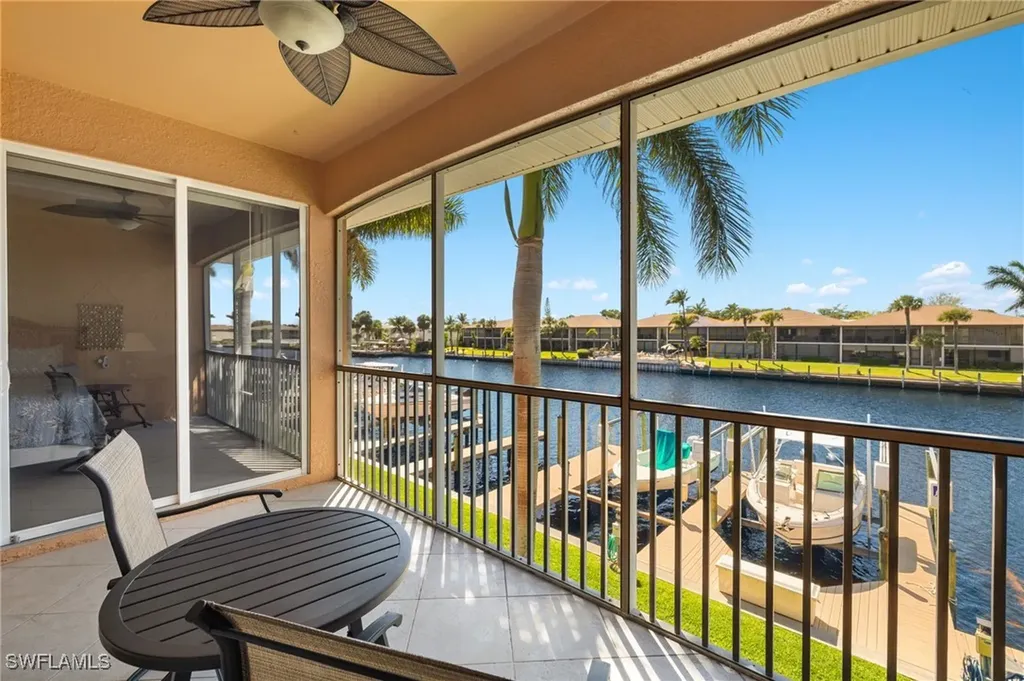 4560 SE 5th Place Cape Coral FL 33904