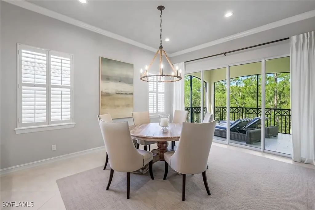 2851 Tiburon Boulevard E Naples FL 34109