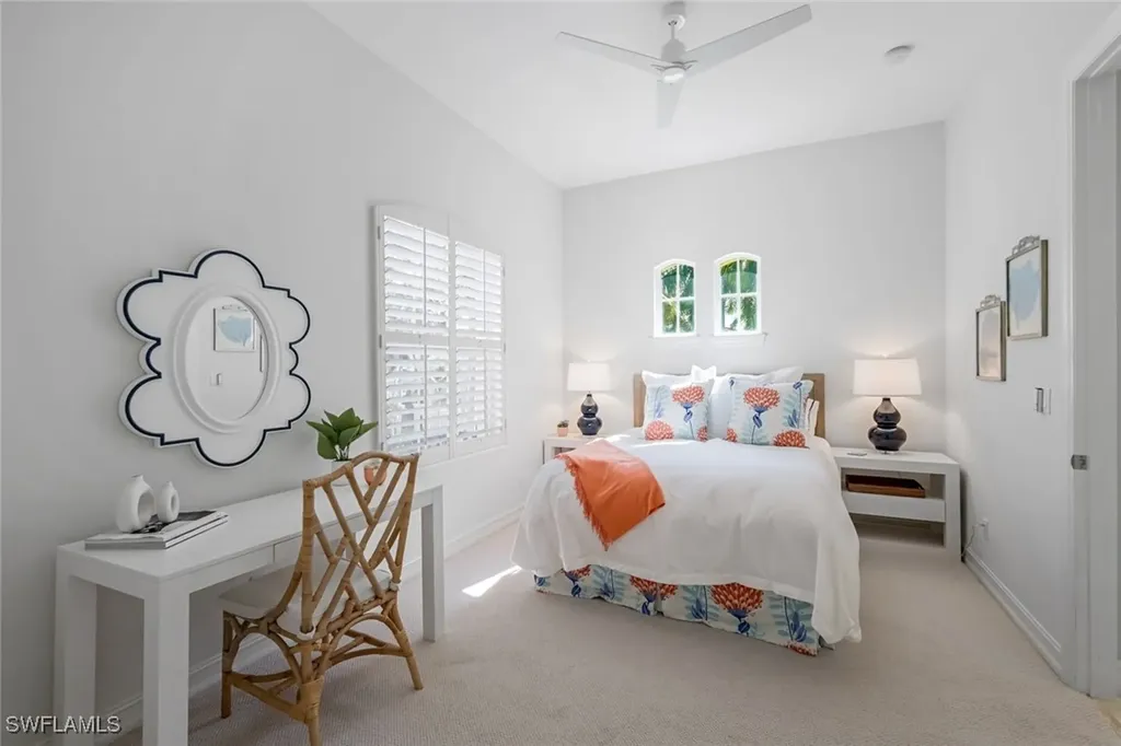2851 Tiburon Boulevard E Naples FL 34109