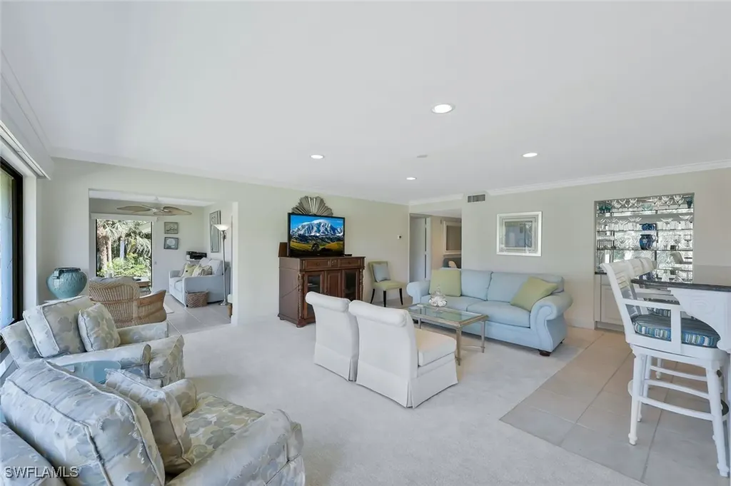 1124 Wildwood Lane Naples FL 34105