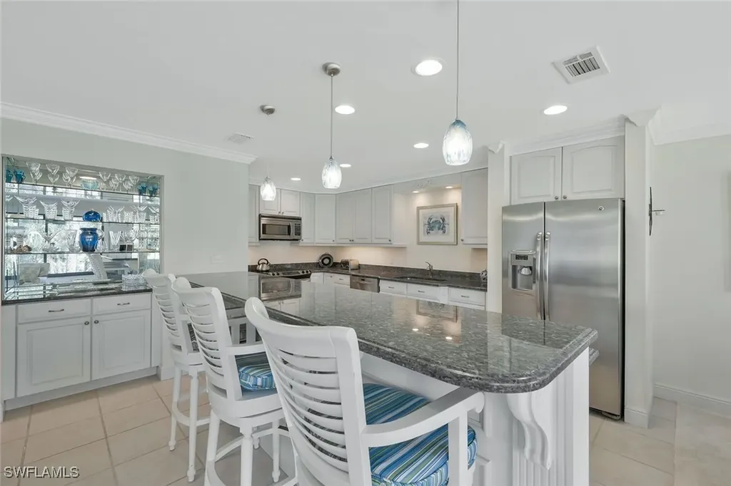 1124 Wildwood Lane Naples FL 34105