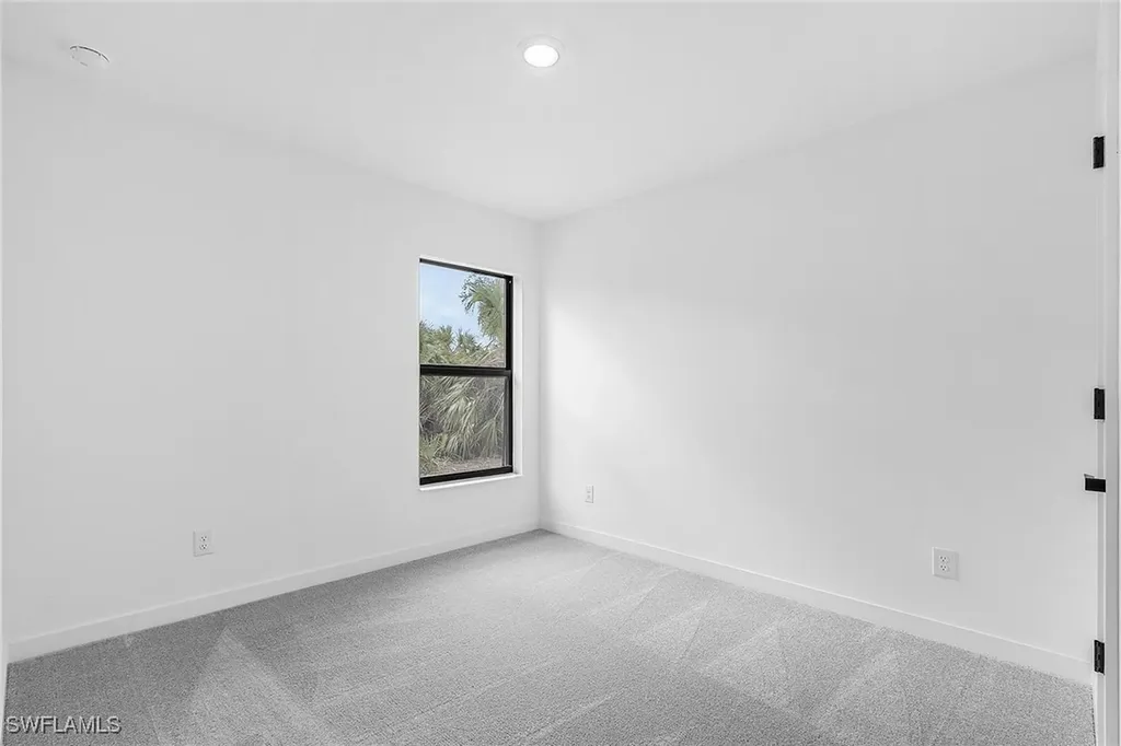 2612 NW 25th Avenue Cape Coral FL 33993