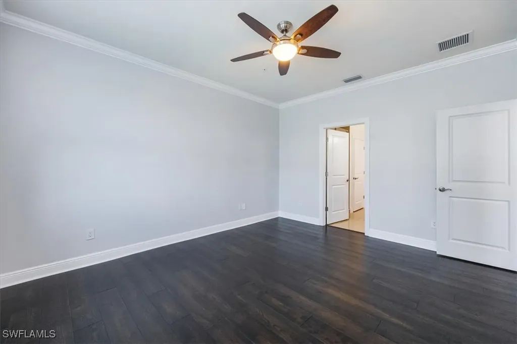 15149 Palmer Lake Circle Naples FL 34109