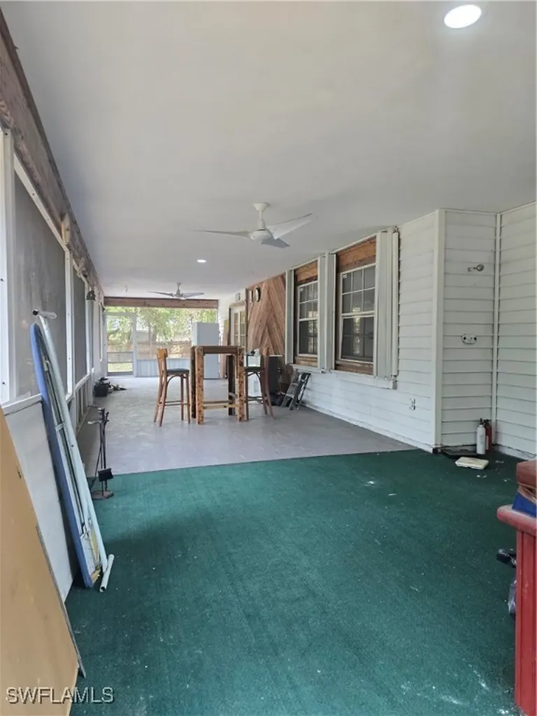 140 S Davis Street Labelle FL 33935