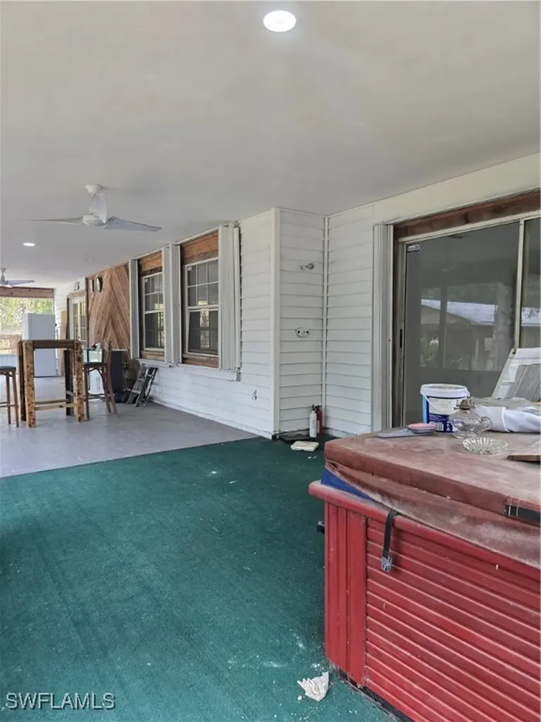 140 S Davis Street Labelle FL 33935