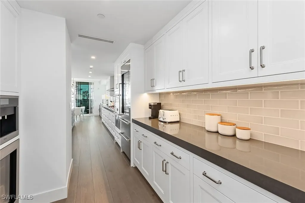 13945 Old Coast Road Naples FL 34110