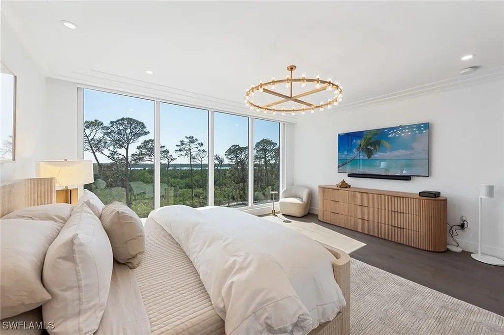 13945 Old Coast Road Naples FL 34110