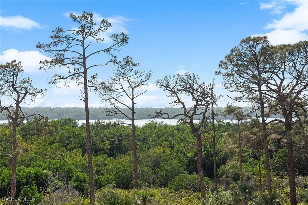 13945 Old Coast Road Naples FL 34110