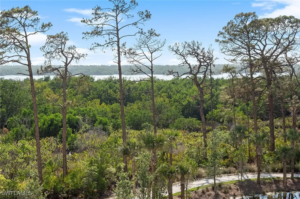 13945 Old Coast Road Naples FL 34110