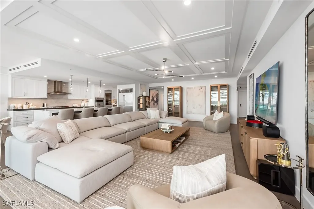 13945 Old Coast Road Naples FL 34110