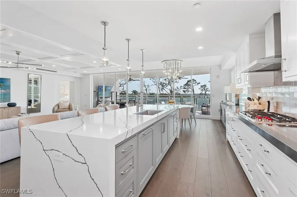 13945 Old Coast Road Naples FL 34110