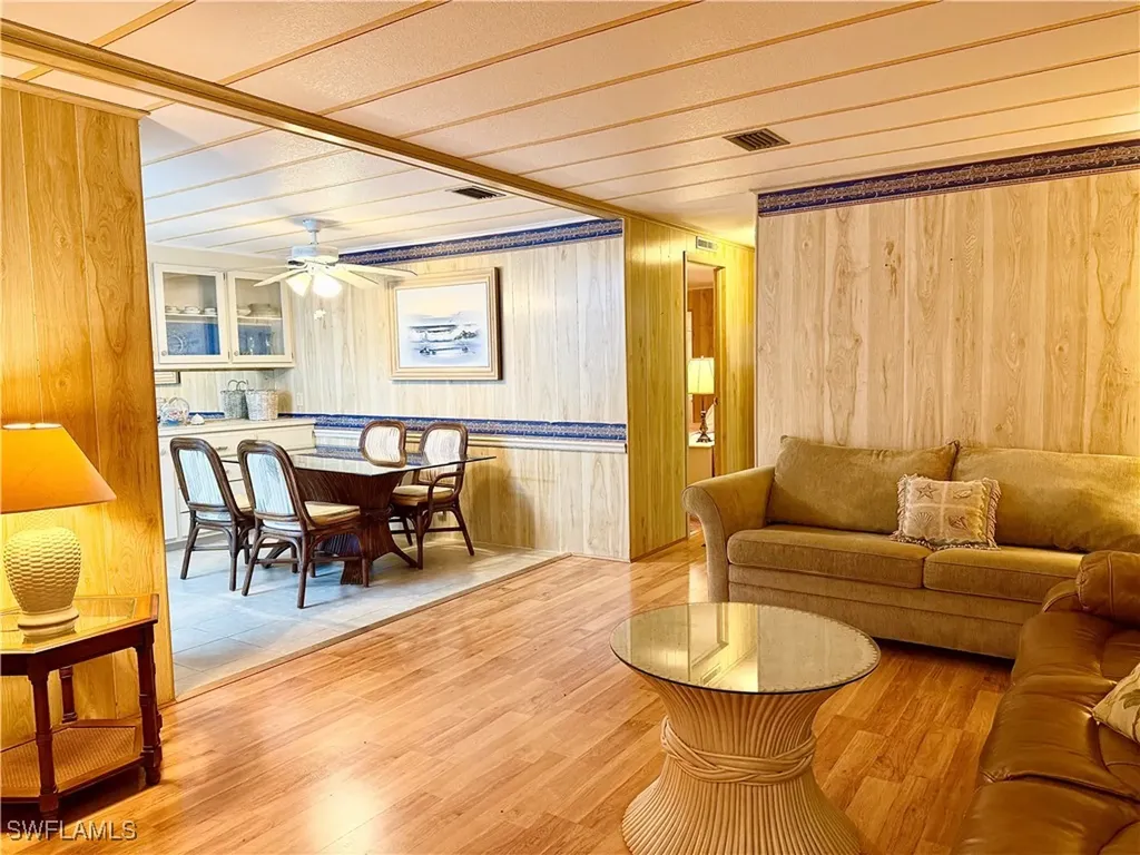 16 Turquoise Avenue Naples FL 34114