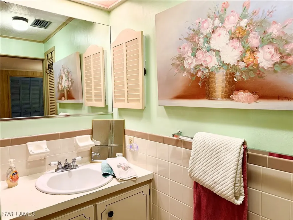 16 Turquoise Avenue Naples FL 34114