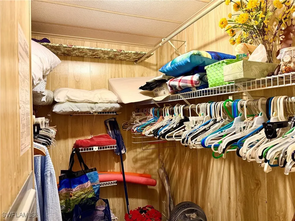 16 Turquoise Avenue Naples FL 34114