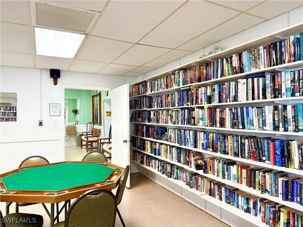 16 Turquoise Avenue Naples FL 34114