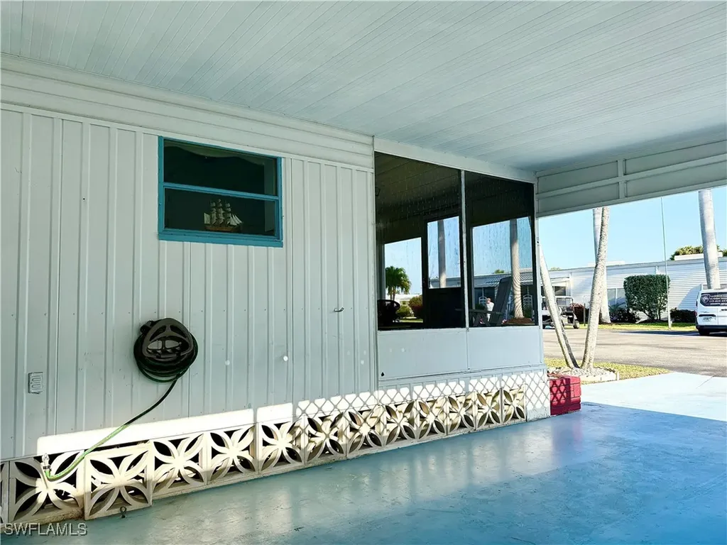 16 Turquoise Avenue Naples FL 34114