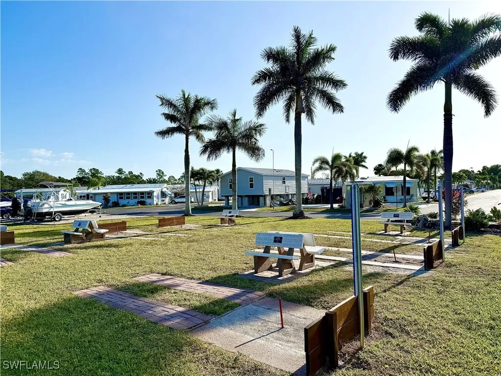 16 Turquoise Avenue Naples FL 34114