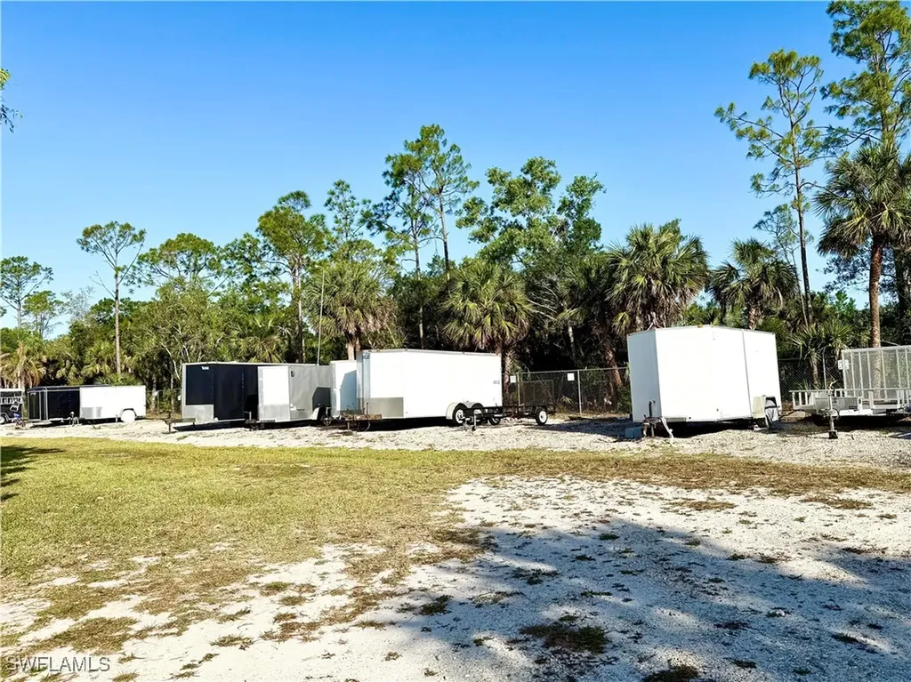 16 Turquoise Avenue Naples FL 34114