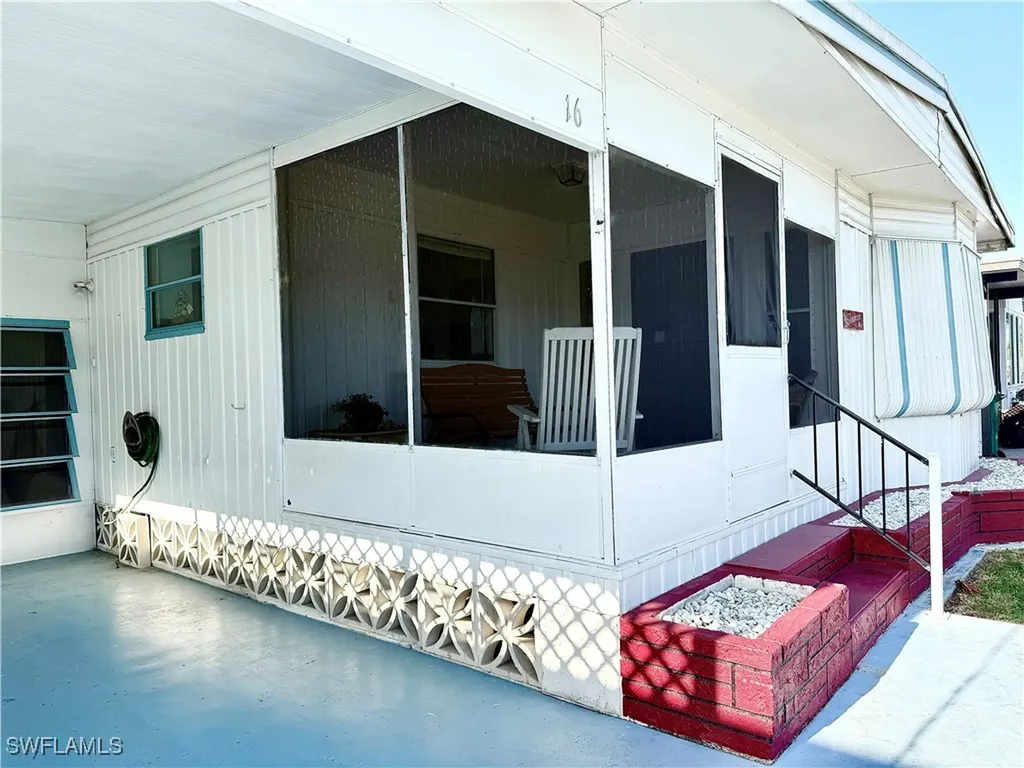 16 Turquoise Avenue Naples FL 34114