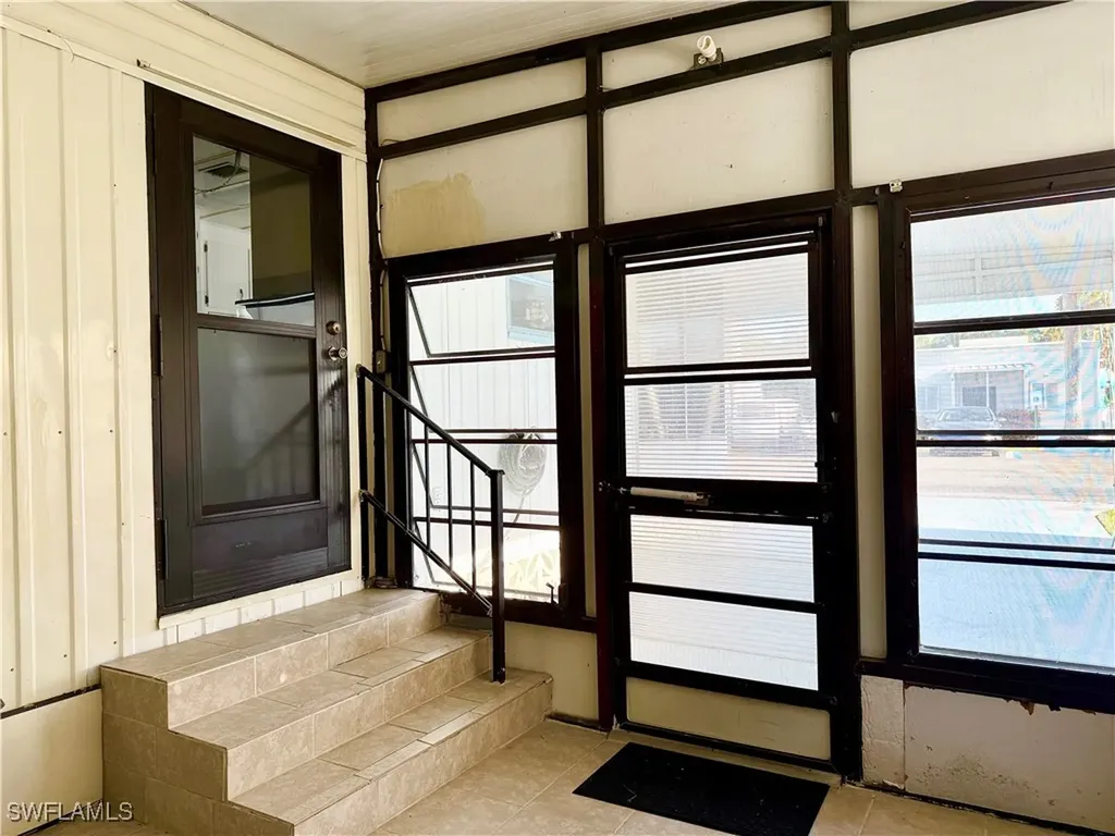 16 Turquoise Avenue Naples FL 34114