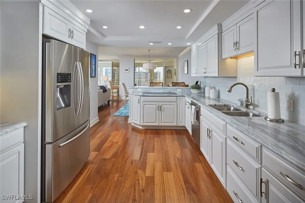 4051 Gulf Shore Boulevard N Naples FL 34103