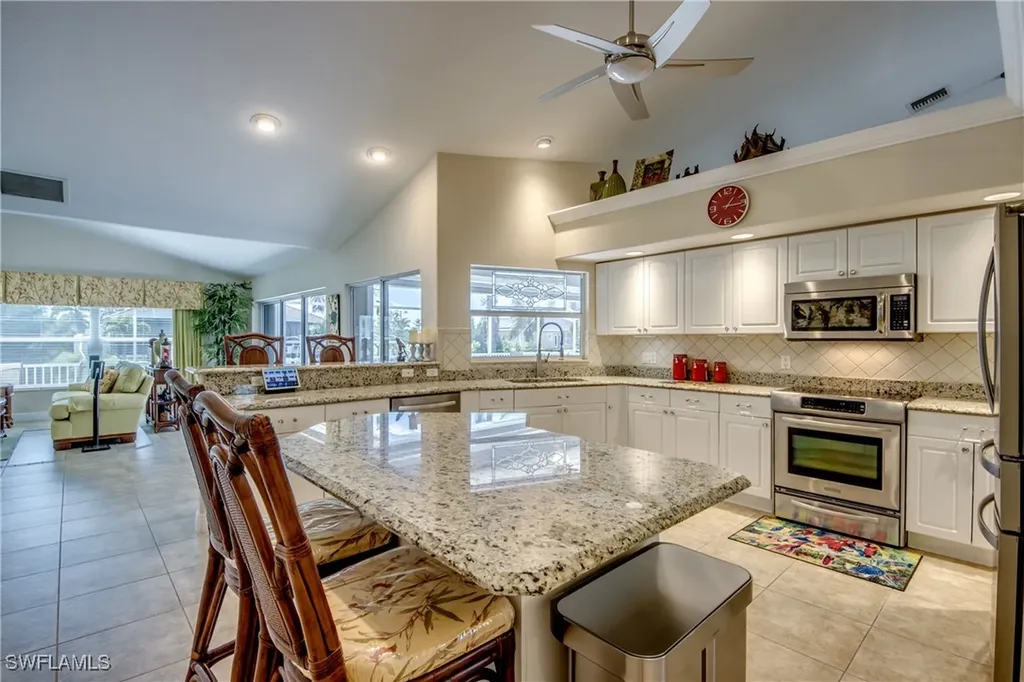 2008 SW 28th Lane Cape Coral FL 33914